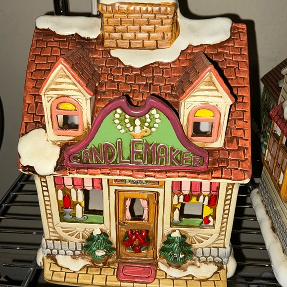 Lefton Colonial Village 1990 Candlemaker *Retired* - Picture 7 of 10